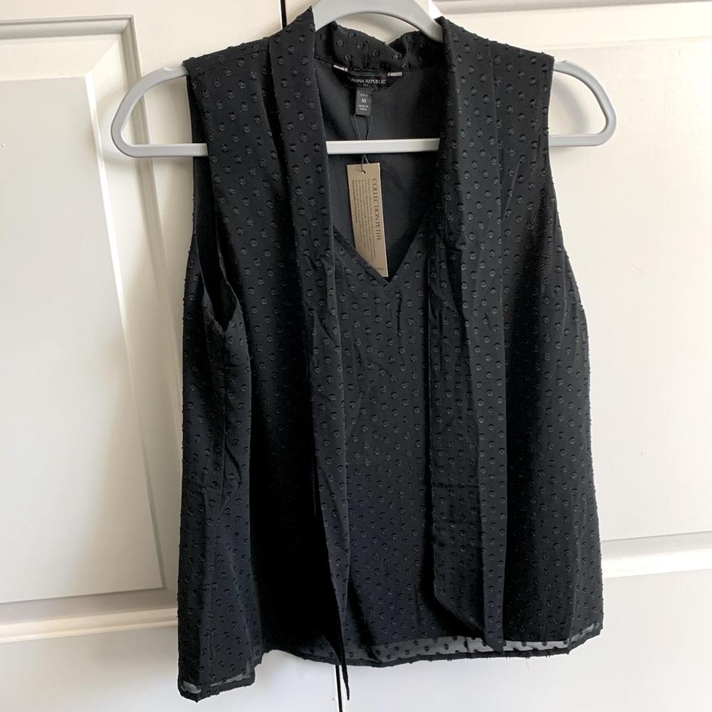 NWT Banana Republic Swiss Dot Top